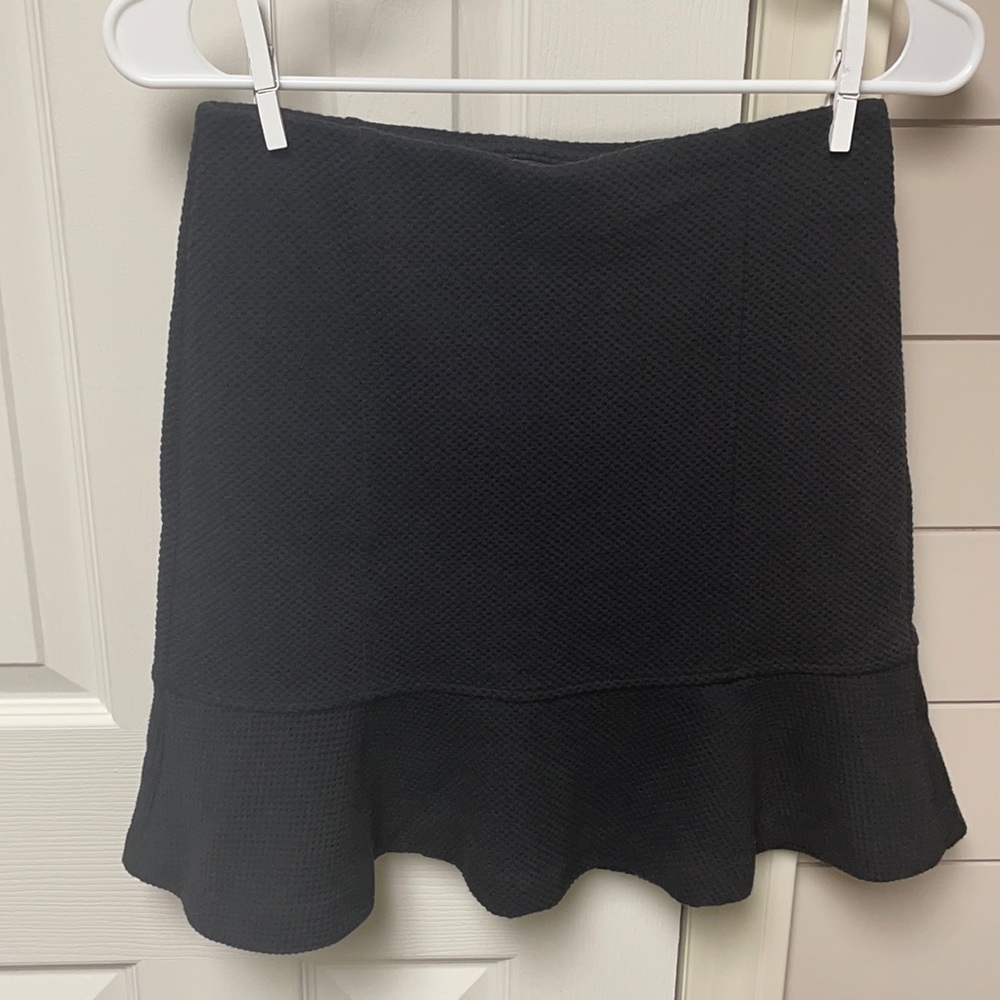 XSP - Petite - Black - Ruffle - Skirt - LOFT
